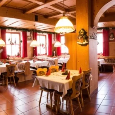 Hotel am Gärtnerplatz in Neutraubling