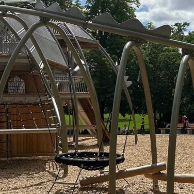 Rosensteinpark | Treffpunkt: Dino-Spielplatz