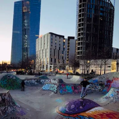Skatepark Osthafen Frankfurt | Treffpunkt: Honsellstraße Ecke Mayfarthstraße