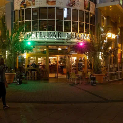 Cafe & Bar Celona