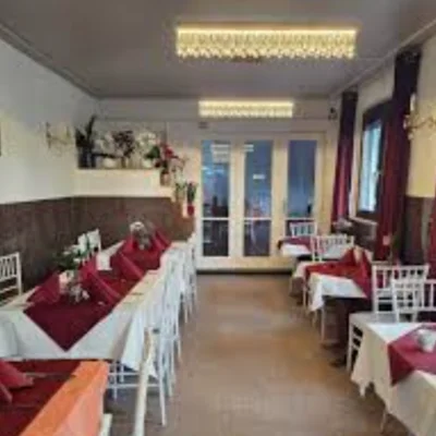 Manoto Restaurant 