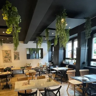 LUUC Café Deli Wein - Saarbrücken